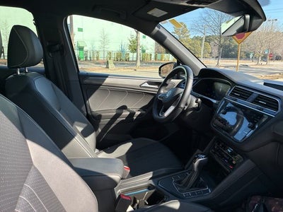 2023 Volkswagen Tiguan 2.0T SE R-Line Black