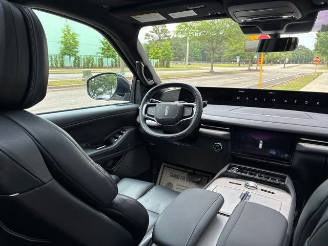 2025 Lincoln Navigator Reserve