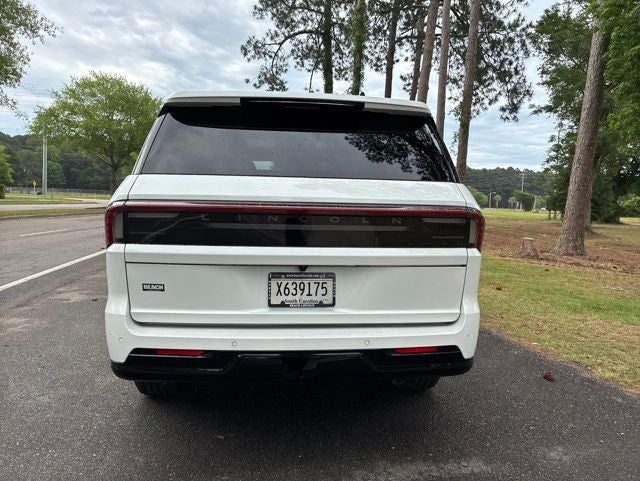 2025 Lincoln Navigator Reserve