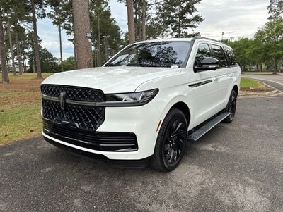 2025 Lincoln Navigator Reserve