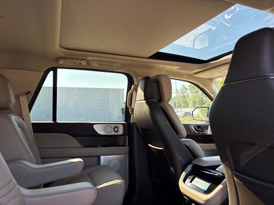 2023 Lincoln Navigator Reserve