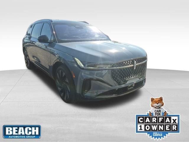 2025 Lincoln Nautilus Reserve