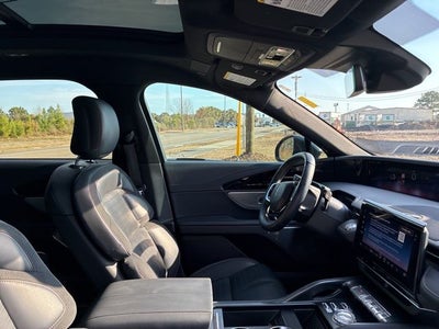 2025 Lincoln Nautilus Reserve