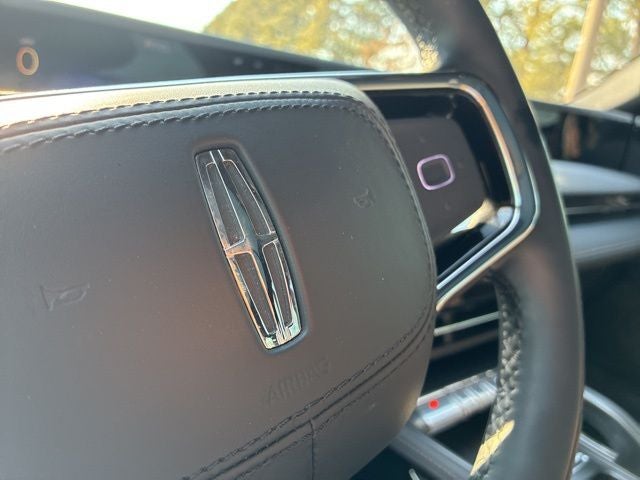 2025 Lincoln Nautilus Reserve