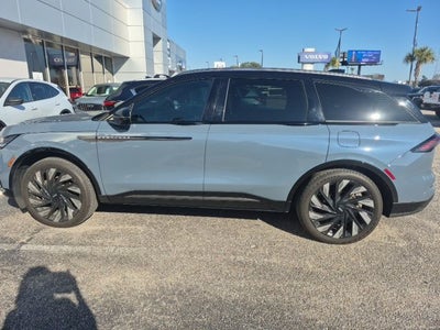 2025 Lincoln Nautilus Reserve