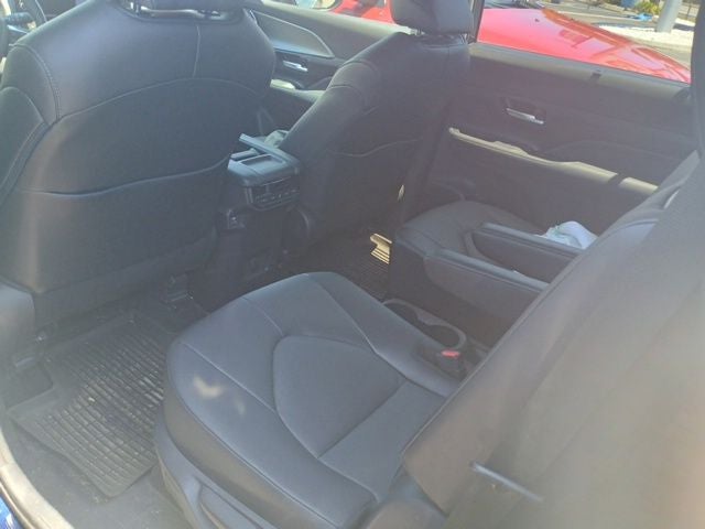 2024 Toyota Grand Highlander Base