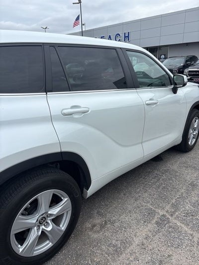 2023 Toyota Highlander L