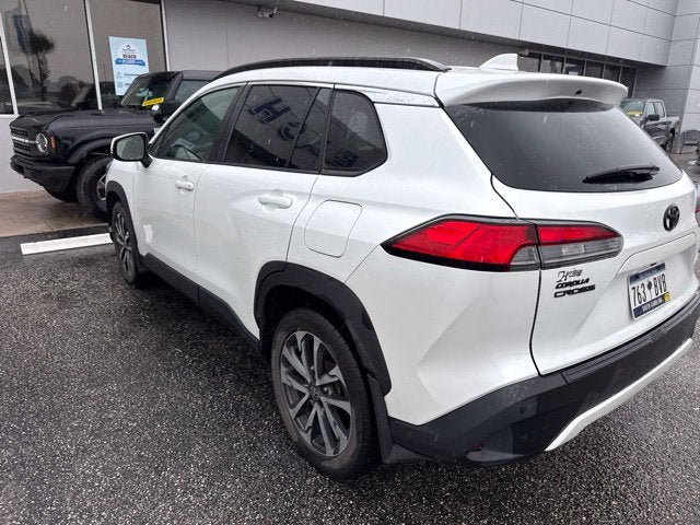 2022 Toyota Corolla Cross XLE
