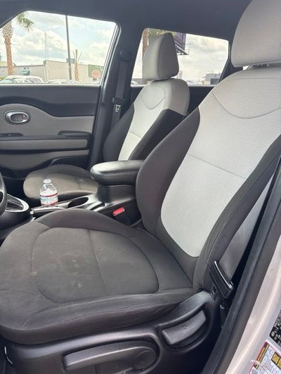 2018 Kia Soul Base