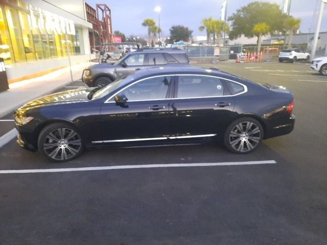 2022 Volvo S90 B6 Inscription