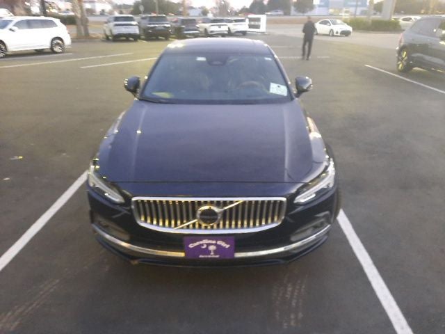 2022 Volvo S90 B6 Inscription