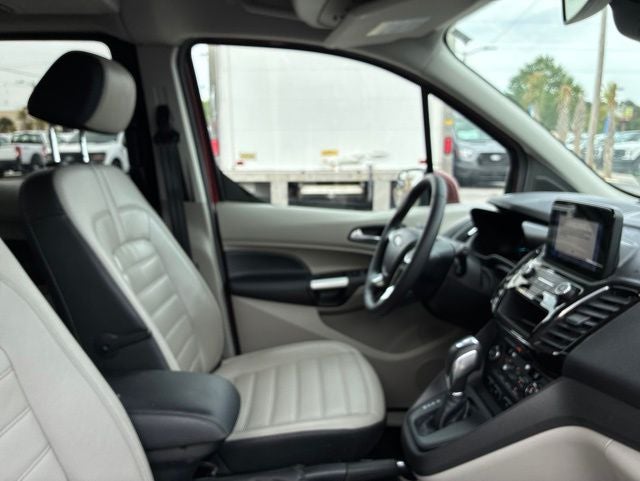 2019 Ford Transit Connect Titanium
