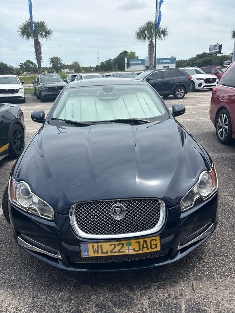 2010 Jaguar XF Base