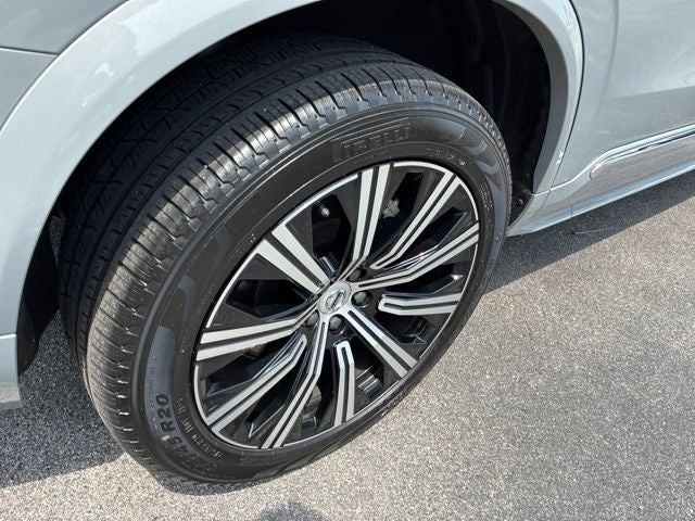 2025 Volvo XC90 B6 Plus 7-Seater