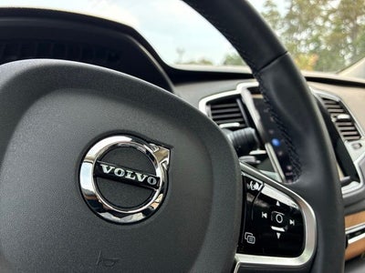 2025 Volvo XC90 B6 Plus 7-Seater