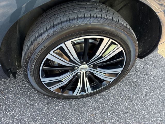 2022 Volvo XC60 B6 Inscription