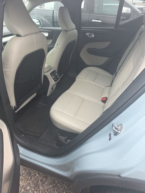 2019 Volvo XC40 Momentum