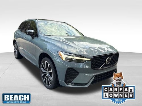 2023 Volvo XC60 B5 Plus Dark Theme