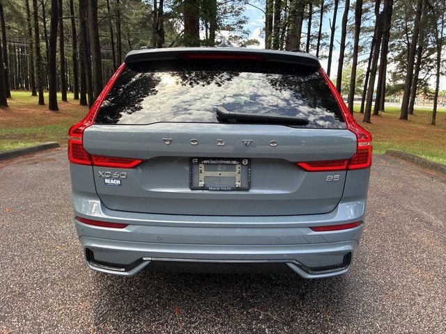 2023 Volvo XC60 B5 Plus Dark Theme