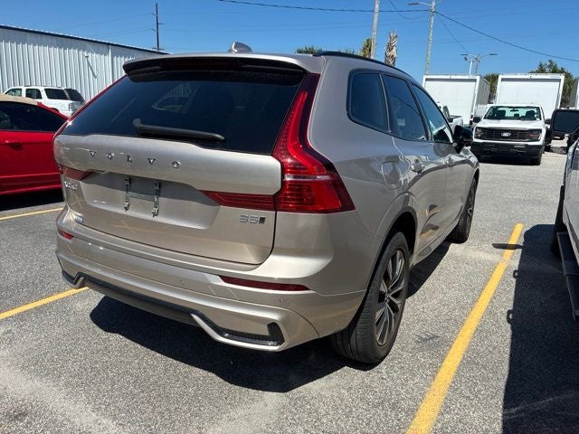 2024 Volvo XC60 B5 Core