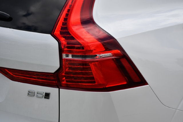 2025 Volvo XC60 B5 Core