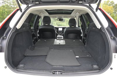 2025 Volvo XC60 B5 Core