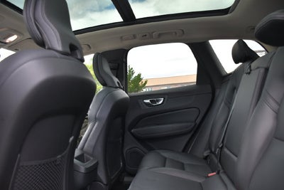 2025 Volvo XC60 B5 Core